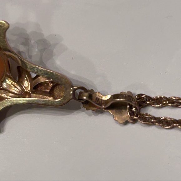 Antique Cameo Necklace - Picture 3 of 5